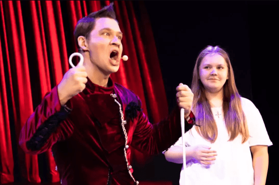 &SHcy;&ocy;&ucy; &Icy;&lcy;&lcy;&yucy;&zcy;&icy;&icy; XXI &vcy;&iecy;&kcy;&acy; - &Ncy;&ocy;&vcy;&ocy;&scy;&icy;&bcy;&icy;&rcy;&scy;&kcy;