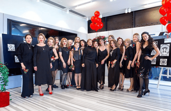 &Mcy;&acy;&scy;&tcy;&iecy;&rcy;-&kcy;&lcy;&acy;&scy;&scy; &Ocy;&lcy;&softcy;&gcy;&icy; &Bcy;&acy;&lcy;&acy;&rcy;&acy;&mcy;&acy; &lpar;&Kcy;&acy;&rcy;&pcy;&ucy;&khcy;&ocy;&vcy;&ocy;&jcy;&rpar; "&ZHcy;&iecy;&ncy;&scy;&kcy;&icy;&jcy; &kcy;&rcy;&ucy;&gcy;"