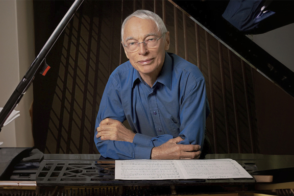 &Gcy;&dcy;&iecy;-&tcy;&ocy; &ncy;&acy; &bcy;&iecy;&lcy;&ocy;&mcy; &scy;&vcy;&iecy;&tcy;&iecy;&period;&period;&period;