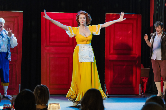 &KHcy;&Ocy;&Zcy;&YAcy;&Jcy;&Kcy;&Acy; &Gcy;&Ocy;&Scy;&Tcy;&Icy;&Ncy;&Icy;&TScy;&Ycy;&period; &Mcy;&ucy;&zcy;&ycy;&kcy;&acy;&lcy;&softcy;&ncy;&acy;&yacy; &kcy;&ocy;&mcy;&iecy;&dcy;&icy;&yacy;&period;