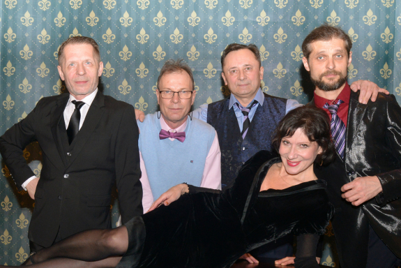 "&Pcy;&Rcy;&IEcy;&Mcy;&SOFTcy;&IEcy;&Rcy;&Acy;&excl; &Mcy;&Ocy;&Icy; &Bcy;&IEcy;&Zcy;&Ucy;&Mcy;&Ncy;&Ycy;&IEcy; &Mcy;&Ucy;&ZHcy;&CHcy;&Icy;&Ncy;&Ycy;"