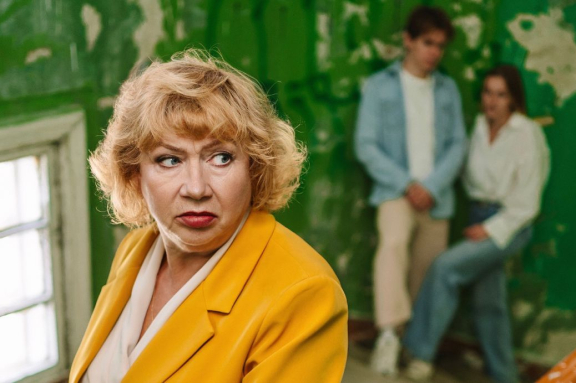 Старшая по жизни