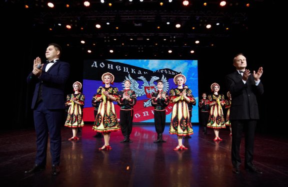 &Acy;&ncy;&scy;&acy;&mcy;&bcy;&lcy;&softcy; &pcy;&iecy;&scy;&ncy;&icy; &icy; &tcy;&acy;&ncy;&tscy;&acy; &laquo;&Dcy;&ocy;&ncy;&bcy;&acy;&scy;&scy;&raquo;