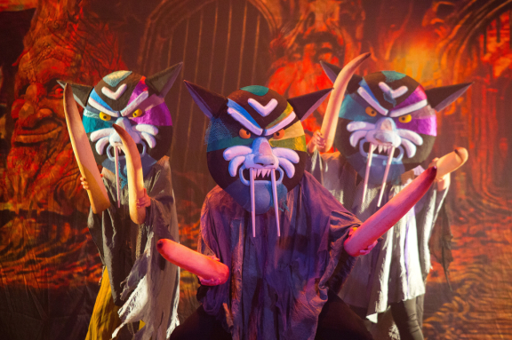 &Mcy;&ocy;&scy;&kcy;&ocy;&vcy;&scy;&kcy;&acy;&yacy; &pcy;&rcy;&iecy;&mcy;&softcy;&iecy;&rcy;&acy; &fcy;&ecy;&ncy;&tcy;&iecy;&zcy;&icy;-&scy;&pcy;&iecy;&kcy;&tcy;&acy;&kcy;&lcy;&yacy; "&Vcy;&ocy;&lcy;&shcy;&iecy;&bcy;&ncy;&icy;&kcy; &Icy;&zcy;&ucy;&mcy;&rcy;&ucy;&dcy;&ncy;&ocy;&gcy;&ocy; &Gcy;&ocy;&rcy;&ocy;&dcy;&acy;" &ocy;&tcy; &rcy;&iecy;&zhcy;&icy;&scy;&scy;&iocy;&rcy;&acy; &Mcy;&ocy;&scy;&kcy;&ocy;&vcy;&scy;&kcy;&ocy;&gcy;&ocy; &tcy;&iecy;&acy;&tcy;&rcy;&acy; &Ncy;&period; &Scy;&acy;&tscy; &Vcy;&period; &Mcy;&iecy;&rcy;&kcy;&ucy;&lcy;&ocy;&vcy;&acy;