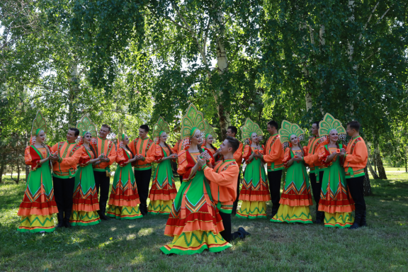 Алтайская филармония ансамбль "Огоньки". "Русская сюита"