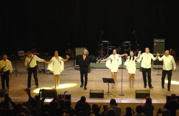 &Rcy;&IEcy;&Ncy;&IEcy; &Dcy;&IEcy; &Lcy;&Acy; &Gcy;&Acy;&Rcy;&Dcy; &lpar;&Fcy;&rcy;&acy;&ncy;&tscy;&icy;&yacy;&rpar;&period; &YUcy;&bcy;&icy;&lcy;&iecy;&jcy;&ncy;&ycy;&jcy; &kcy;&ocy;&ncy;&tscy;&iecy;&rcy;&tcy; 10 &lcy;&iecy;&tcy; &vcy; &Rcy;&ocy;&scy;&scy;&icy;&icy;&period;