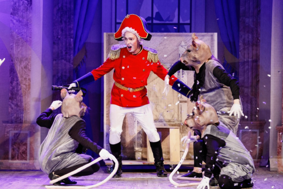 #сказкиудиви «Щелкунчик - история Мышиного короля»