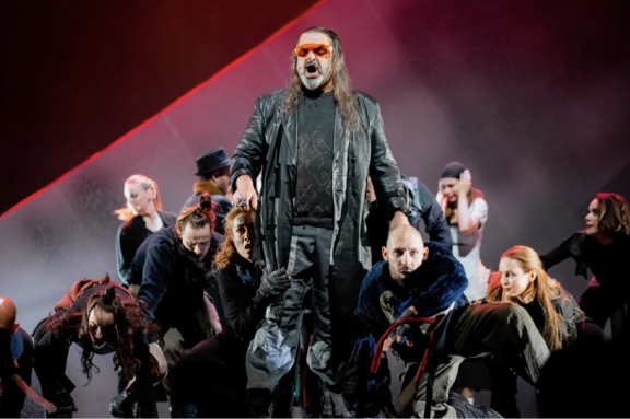 Московский театр на Мельникова. Мюзикл «Нотрдам де Пари»