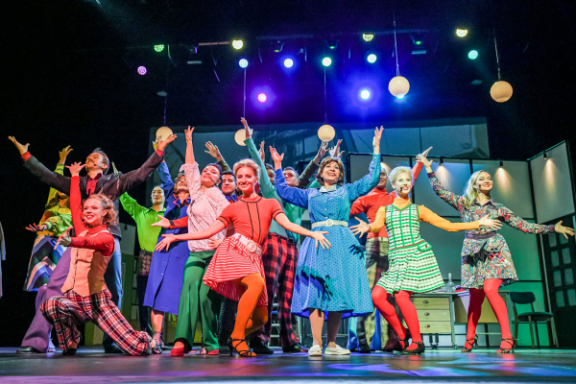 Служебный роман