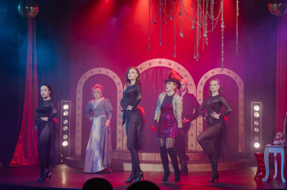 &laquo;&Kcy;&acy;&ncy;&Kcy;&acy;&ncy;&raquo; Cabaret-&Ncy;&ocy;&vcy;&ycy;&jcy; &gcy;&ocy;&dcy;&period; &Icy;&ncy;&tcy;&iecy;&rcy;&acy;&kcy;&tcy;&icy;&vcy;&ncy;&ycy;&jcy; &shcy;&ocy;&ucy;-&scy;&pcy;&iecy;&kcy;&tcy;&acy;&kcy;&lcy;&softcy;