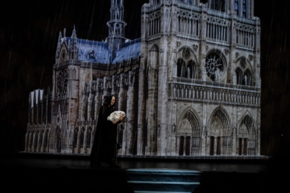 Московский театр на Мельникова. Мюзикл «Нотрдам де Пари»