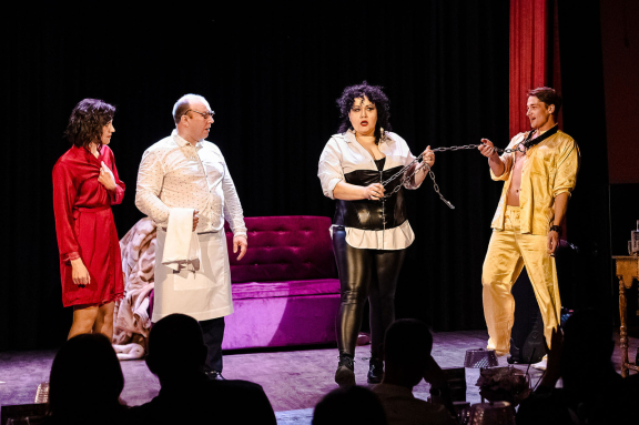 &Mcy;&ucy;&zcy;&ycy;&kcy;&acy;&lcy;&softcy;&ncy;&acy;&yacy; &kcy;&acy;&bcy;&acy;&rcy;&iecy;-&kcy;&ocy;&mcy;&iecy;&dcy;&icy;&yacy; "&Lcy;&iecy;&dcy;&icy; &icy; &dcy;&zhcy;&iecy;&ncy;&tcy;&lcy;&softcy;&mcy;&iecy;&ncy;&ycy;"