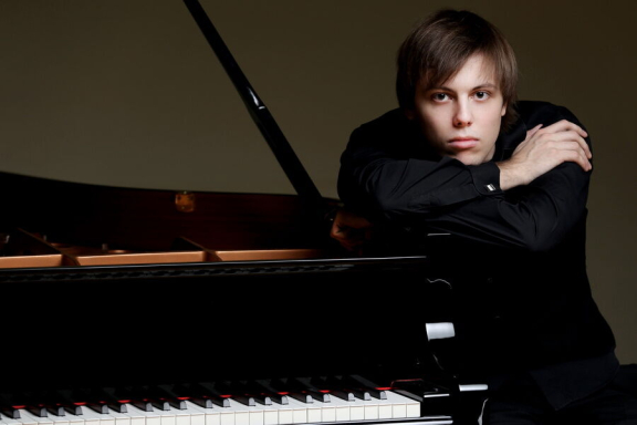 &Icy;&zcy; &Fcy;&rcy;&acy;&ncy;&tscy;&icy;&icy; &vcy; &Scy;&icy;&bcy;&icy;&rcy;&softcy;&comma; &scy; &mcy;&ucy;&zcy;&ycy;&kcy;&ocy;&jcy; &vcy; &scy;&iecy;&rcy;&dcy;&tscy;&iecy;&excl;