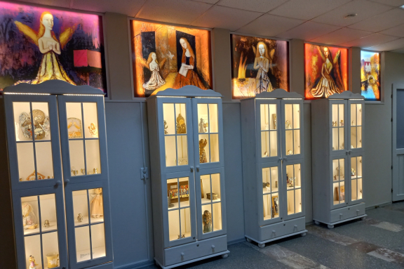 &Ecy;&Kcy;&Scy;&Kcy;&Ucy;&Rcy;&Scy;&Icy;&YAcy; &vcy; &Mcy;&Ucy;&Zcy;&IEcy;&Jcy; &Acy;&Ncy;&Gcy;&IEcy;&Lcy;&Ocy;&Vcy; &vcy; &Acy;&kcy;&acy;&dcy;&iecy;&mcy;&gcy;&ocy;&rcy;&ocy;&dcy;&kcy;&iecy;