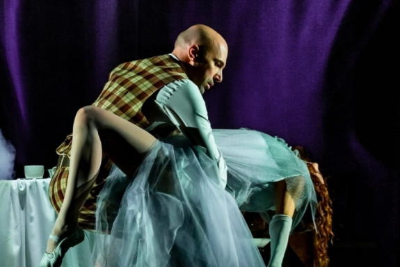 &Ncy;&iecy; &scy;&tcy;&rcy;&iecy;&lcy;&yacy;&jcy;&tcy;&iecy; &vcy; &ecy;&kcy;&scy;&tcy;&rcy;&acy;&scy;&iecy;&ncy;&scy;&acy;