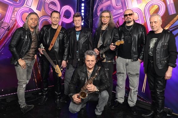 "&Bcy;&IEcy;&Lcy;&Ocy;&Rcy;&Ucy;&Scy;&Scy;&Kcy;&Icy;&IEcy; &Lcy;&IEcy;&Gcy;&IEcy;&Ncy;&Dcy;&Ycy;" &Vcy;&period; &Dcy;&Acy;&Jcy;&Ncy;&IEcy;&Kcy;&Ocy; &Icy;&period; &Pcy;&IEcy;&Ncy;&YAcy;&comma; &icy; &dcy;&rcy;&period; &vcy; &Ncy;&Ocy;&Vcy;&Ocy;&Gcy;&Ocy;&Dcy;&Ncy;&IEcy;&Mcy; &Kcy;&Ocy;&Ncy;&TScy;&IEcy;&Rcy;&Tcy;&IEcy;&excl;