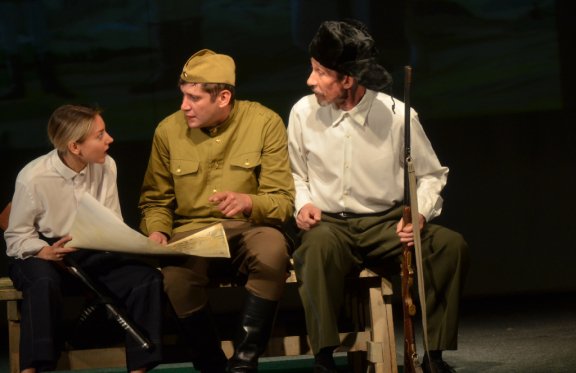 &Scy;&kcy;&acy;&zcy; &ocy; &rcy;&ucy;&scy;&scy;&kcy;&ocy;&mcy; &scy;&ocy;&lcy;&dcy;&acy;&tcy;&iecy; &Icy;&vcy;&acy;&ncy;&iecy;&comma; &fcy;&rcy;&icy;&tscy;&iecy; &Rcy;&ycy;&zhcy;&iecy;&mcy; &lcy;&icy;&scy;&iecy; &icy; &mcy;&acy;&tcy;&iecy;&rcy;&icy;&ncy;&scy;&kcy;&ocy;&mcy; &khcy;&lcy;&iecy;&bcy;&iecy;