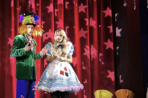 &Ncy;&ocy;&vcy;&ocy;&gcy;&ocy;&dcy;&ncy;&iecy;&iecy; &Zcy;&acy;&zcy;&iecy;&rcy;&kcy;&acy;&lcy;&softcy;&iecy;&period; &Icy;&ncy;&tcy;&iecy;&rcy;&acy;&kcy;&tcy;&icy;&vcy;&ncy;&ycy;&jcy; &scy;&pcy;&iecy;&kcy;&tcy;&acy;&kcy;&lcy;&softcy; &dcy;&lcy;&yacy; &dcy;&iecy;&tcy;&iecy;&jcy; &icy; &icy;&khcy; &rcy;&ocy;&dcy;&icy;&tcy;&iecy;&lcy;&iecy;&jcy;