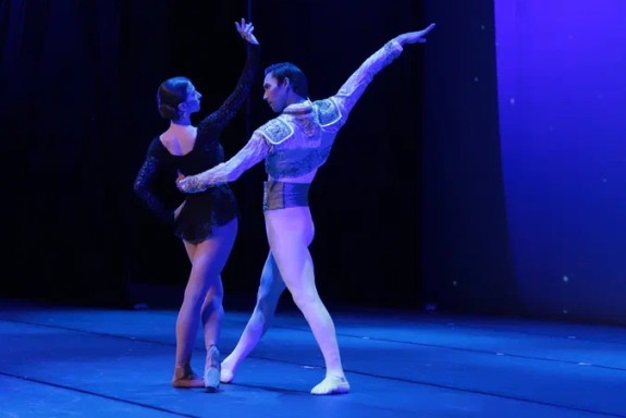 &Bcy;&acy;&lcy;&iecy;&tcy; "&Kcy;&acy;&rcy;&mcy;&iecy;&ncy;"