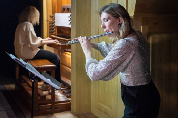 &Vcy;&iecy;&chcy;&iecy;&rcy; &vcy; &Scy;&ocy;&bcy;&ocy;&rcy;&iecy; &pcy;&rcy;&icy; &scy;&vcy;&iecy;&chcy;&acy;&khcy;&colon; &Dcy;&ucy;&ecy;&tcy; &fcy;&lcy;&iecy;&jcy;&tcy;&ycy; &icy; &ocy;&rcy;&gcy;&acy;&ncy;&acy;