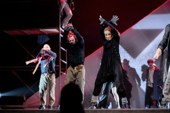 Московский театр на Мельникова. Мюзикл «Нотрдам де Пари»