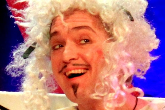 &ZHcy;&Ocy;&Rcy;&ZHcy; &Dcy;&Acy;&Ncy;&Dcy;&IEcy;&Ncy;&comma; &Icy;&Lcy;&Icy; &Ocy;&Dcy;&Ucy;&Rcy;&Acy;&CHcy;&IEcy;&Ncy;&Ncy;&Ycy;&Jcy; &Mcy;&Ucy;&ZHcy;