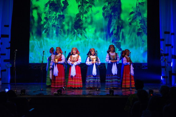 &laquo;&Zcy;&acy;&vcy;&acy;&lcy;&icy;&ncy;&kcy;&acy;&raquo; - &scy;&iecy;&mcy;&softcy;&yacy; &rcy;&ucy;&scy;&scy;&kcy;&ocy;&jcy; &pcy;&iecy;&scy;&ncy;&icy;