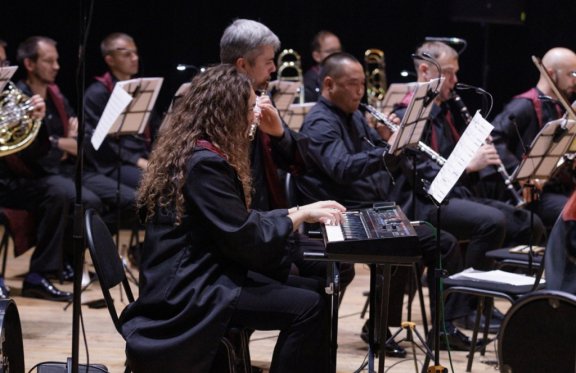 &Scy;&icy;&mcy;&fcy;&ocy;&ncy;&icy;&yacy; &Gcy;&acy;&rcy;&rcy;&icy; &Pcy;&ocy;&tcy;&tcy;&iecy;&rcy;