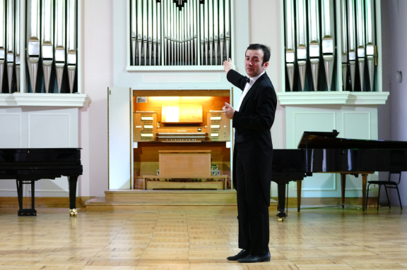 &laquo;&Bcy;&ycy;&lcy;&acy; &lcy;&icy; &mcy;&ucy;&zcy;&ycy;&kcy;&acy; &dcy;&ocy; &Bcy;&acy;&khcy;&acy;&quest;&raquo;