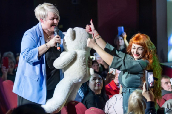 &Acy;&lcy;&iecy;&ncy;&acy; &Rcy;&ocy;&scy;&scy;&period; &CHcy;&iecy;&rcy;&ncy;&acy;&yacy; &scy;&mcy;&ocy;&rcy;&ocy;&dcy;&icy;&ncy;&acy;