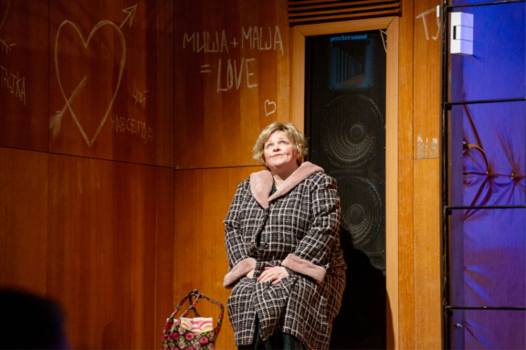 Давайте чокнемся!