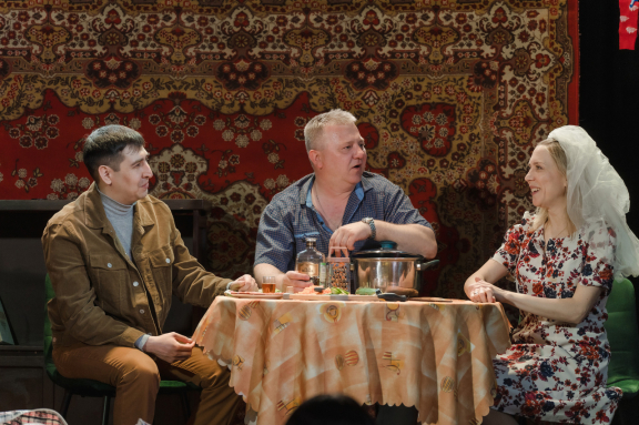  Музыкальная комедия «Отдам жену в хорошие руки»