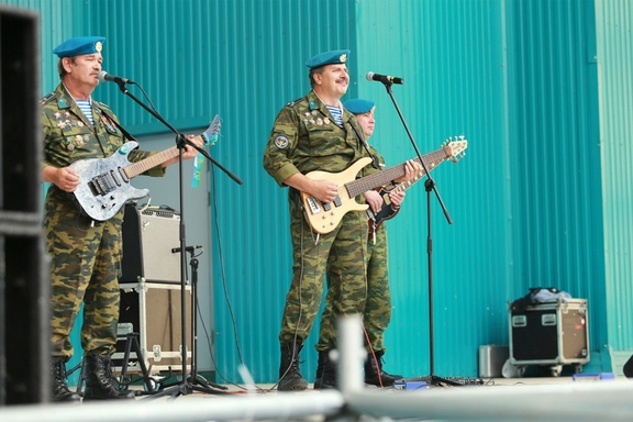 &Acy;&ncy;&scy;&acy;&mcy;&bcy;&lcy;&softcy; &Vcy;&Dcy;&Vcy; &laquo;&Gcy;&ocy;&lcy;&ucy;&bcy;&ycy;&iecy; &bcy;&iecy;&rcy;&iecy;&tcy;&ycy;&raquo;