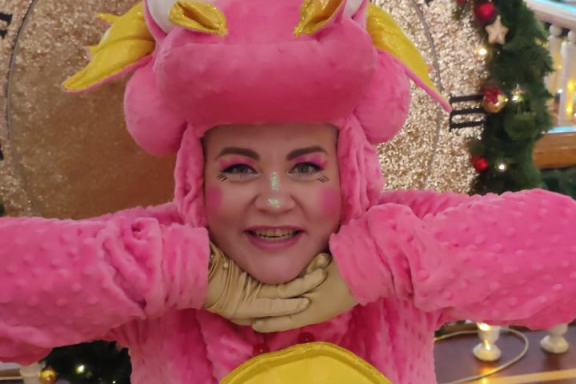 Мы шагаем в Новый год!