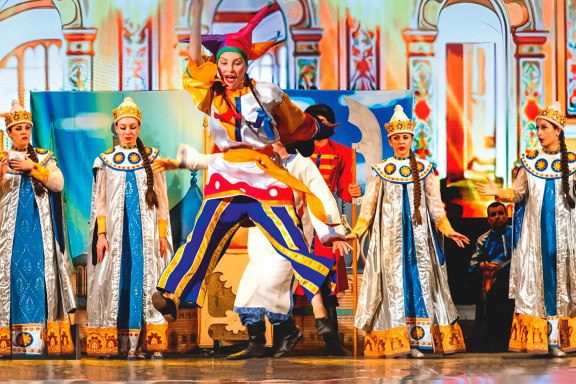 &Vcy;&ocy;&lcy;&zhcy;&scy;&kcy;&icy;&jcy; &khcy;&ocy;&rcy; &icy;&mcy;&period; &Pcy;&iecy;&tcy;&rcy;&acy; &Mcy;&icy;&lcy;&ocy;&scy;&lcy;&acy;&vcy;&ocy;&vcy;&acy;&period; "&TScy;&acy;&rcy;&iecy;&vcy;&ncy;&acy;-&lcy;&yacy;&gcy;&ucy;&shcy;&kcy;&acy;"