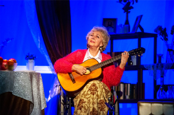 Давайте чокнемся!