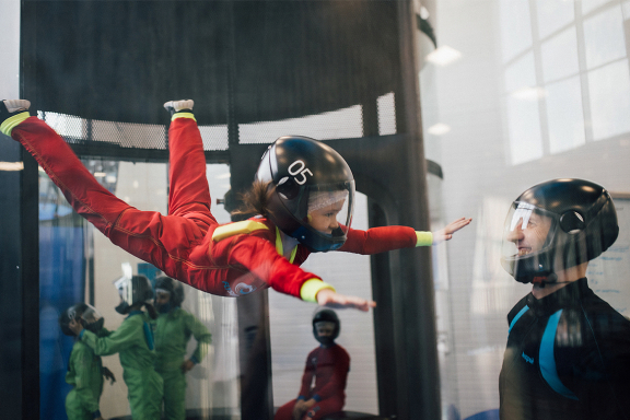 Полёт в аэротрубе