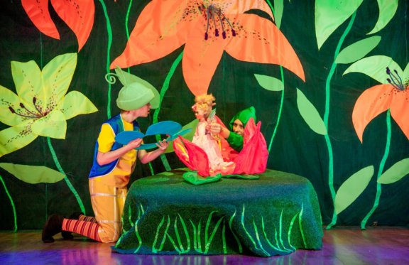 &Ncy;&ocy;&vcy;&ocy;&gcy;&ocy;&dcy;&ncy;&yacy;&yacy; &iocy;&lcy;&kcy;&acy;&period; &Scy;&pcy;&iecy;&kcy;&tcy;&acy;&kcy;&lcy;&softcy; &laquo;&Dcy;&iecy;&dcy; &Mcy;&ocy;&rcy;&ocy;&zcy; &icy; &scy;&kcy;&acy;&zcy;&ocy;&chcy;&ncy;&ycy;&jcy; &lcy;&iecy;&scy;&raquo;