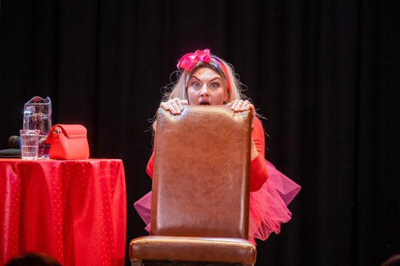 &laquo;&Mcy;&ucy;&zhcy; &vcy; &kcy;&ocy;&mcy;&acy;&ncy;&dcy;&icy;&rcy;&ocy;&vcy;&kcy;&iecy;&raquo;&period; &Bcy;&iecy;&zcy;&ucy;&mcy;&ncy;&acy;&yacy; &kcy;&ocy;&mcy;&iecy;&dcy;&icy;&yacy;&period;