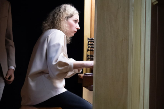 &Vcy;&iecy;&chcy;&iecy;&rcy; &vcy; &Scy;&ocy;&bcy;&ocy;&rcy;&iecy; &pcy;&rcy;&icy; &scy;&vcy;&iecy;&chcy;&acy;&khcy;&colon; &Dcy;&ucy;&ecy;&tcy; &fcy;&lcy;&iecy;&jcy;&tcy;&ycy; &icy; &ocy;&rcy;&gcy;&acy;&ncy;&acy;