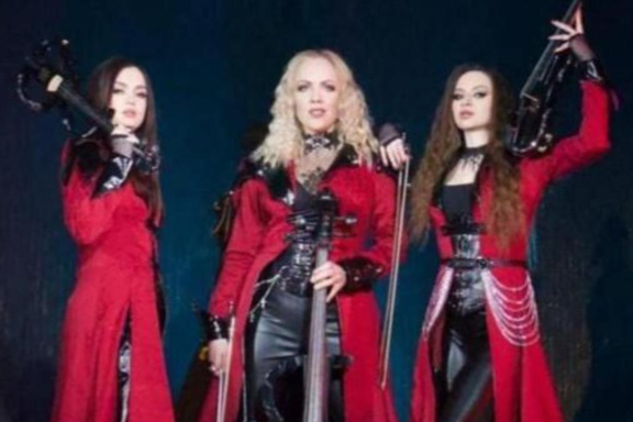 &Pcy;&rcy;&acy;&zcy;&dcy;&ncy;&icy;&chcy;&ncy;&ycy;&jcy; &kcy;&ocy;&ncy;&tscy;&iecy;&rcy;&tcy;&period; &Scy;&tcy;&rcy;&ucy;&ncy;&ncy;&ocy;&iecy; &tcy;&rcy;&icy;&ocy; Silenzium &lpar;&Bcy;&iecy;&zcy;&mcy;&ocy;&lcy;&vcy;&icy;&iecy;&rpar;