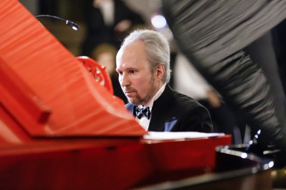 &Icy; &kcy;&lcy;&acy;&scy;&scy;&icy;&kcy;&acy;&comma; &icy; &dcy;&zhcy;&acy;&zcy;&period; 8 &rcy;&ocy;&yacy;&lcy;&iecy;&jcy; &Acy;&rcy;&tcy;-&Lcy;&icy;&gcy;&icy;&period; &Scy;&ocy;&lcy;&softcy;&ncy;&ocy;&period; &Pcy;&rcy;&iecy;&dcy;&scy;&tcy;&acy;&vcy;&lcy;&yacy;&iecy;&mcy; &kcy;&acy;&zhcy;&dcy;&ycy;&jcy;