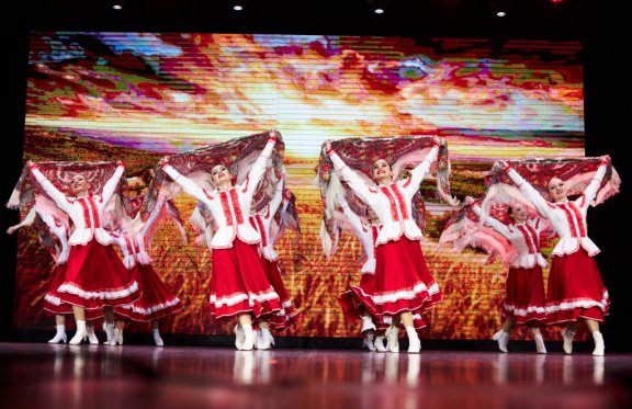 &Acy;&ncy;&scy;&acy;&mcy;&bcy;&lcy;&softcy; &pcy;&iecy;&scy;&ncy;&icy; &icy; &tcy;&acy;&ncy;&tscy;&acy; &laquo;&Dcy;&ocy;&ncy;&bcy;&acy;&scy;&scy;&raquo;