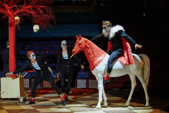 Розенкранц и Гильденстерн мертвы