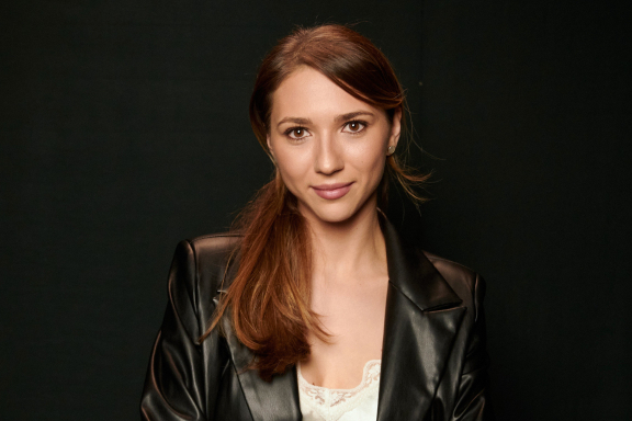 &Ncy;&acy;&dcy;&yacy; &Dcy;&zhcy;&acy;&bcy;&rcy;&acy;&icy;&lcy;&ocy;&vcy;&acy;&period; Stand Up &Ncy;&ocy;&vcy;&ocy;&scy;&icy;&bcy;&icy;&rcy;&scy;&kcy;