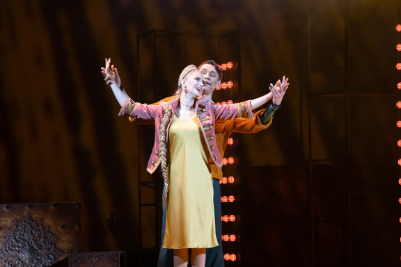 &Vcy;&acy;&rcy;&vcy;&acy;&rcy;&acy; &kcy;&rcy;&acy;&scy;&acy;-&dcy;&lcy;&icy;&ncy;&ncy;&acy;&yacy; &kcy;&ocy;&scy;&acy;