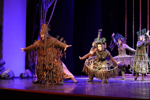 &Acy;&ncy;&scy;&acy;&mcy;&bcy;&lcy;&softcy; "&Dcy;&acy;&lcy;&softcy;&ncy;&icy;&jcy; &Vcy;&ocy;&scy;&tcy;&ocy;&kcy;"&period; &Mcy;&yucy;&zcy;&icy;&kcy;&lcy; "&Kcy;&ocy;&scy;&ycy; &CHcy;&ocy;&lcy;&softcy;&chcy;&icy;&ncy;&acy;&jcy;"