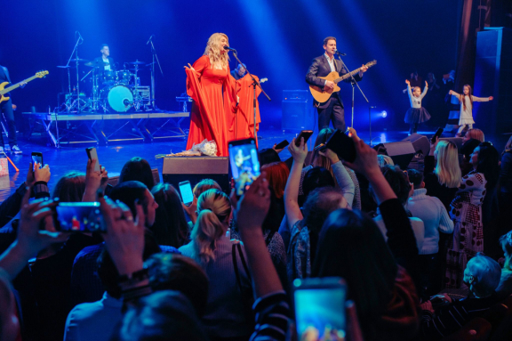 &Acy;&ncy;&tcy;&ocy;&ncy; &icy; &Vcy;&icy;&kcy;&tcy;&ocy;&rcy;&icy;&yacy; &Mcy;&acy;&kcy;&acy;&rcy;&scy;&kcy;&icy;&iecy;&period; &ZHcy;&icy;&vcy;&ocy;&jcy; &Kcy;&ocy;&ncy;&tscy;&iecy;&rcy;&tcy;