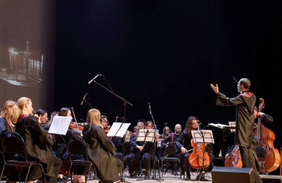 &Scy;&icy;&mcy;&fcy;&ocy;&ncy;&icy;&yacy; &Gcy;&acy;&rcy;&rcy;&icy; &Pcy;&ocy;&tcy;&tcy;&iecy;&rcy;