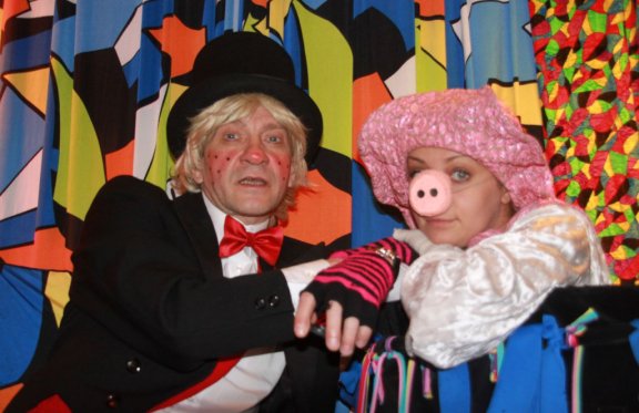 &Pcy;&rcy;&icy;&kcy;&lcy;&yucy;&chcy;&iecy;&ncy;&icy;&yacy; &pcy;&ocy;&rcy;&ocy;&scy;&iocy;&ncy;&kcy;&acy; &Fcy;&ucy;&ncy;&tcy;&icy;&kcy;&acy; &icy; &iecy;&gcy;&ocy; &dcy;&rcy;&ucy;&zcy;&iecy;&jcy;